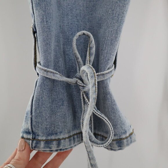 NEW Q2 Tie Ankle Jeans Womens Zip Fly Light Wash Tapered Leg Bohemian Casual - Picture 3 of 8